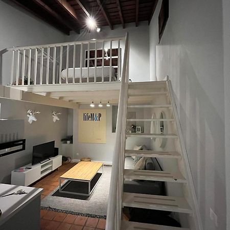 Life M&P Apartment Siviglia Esterno foto