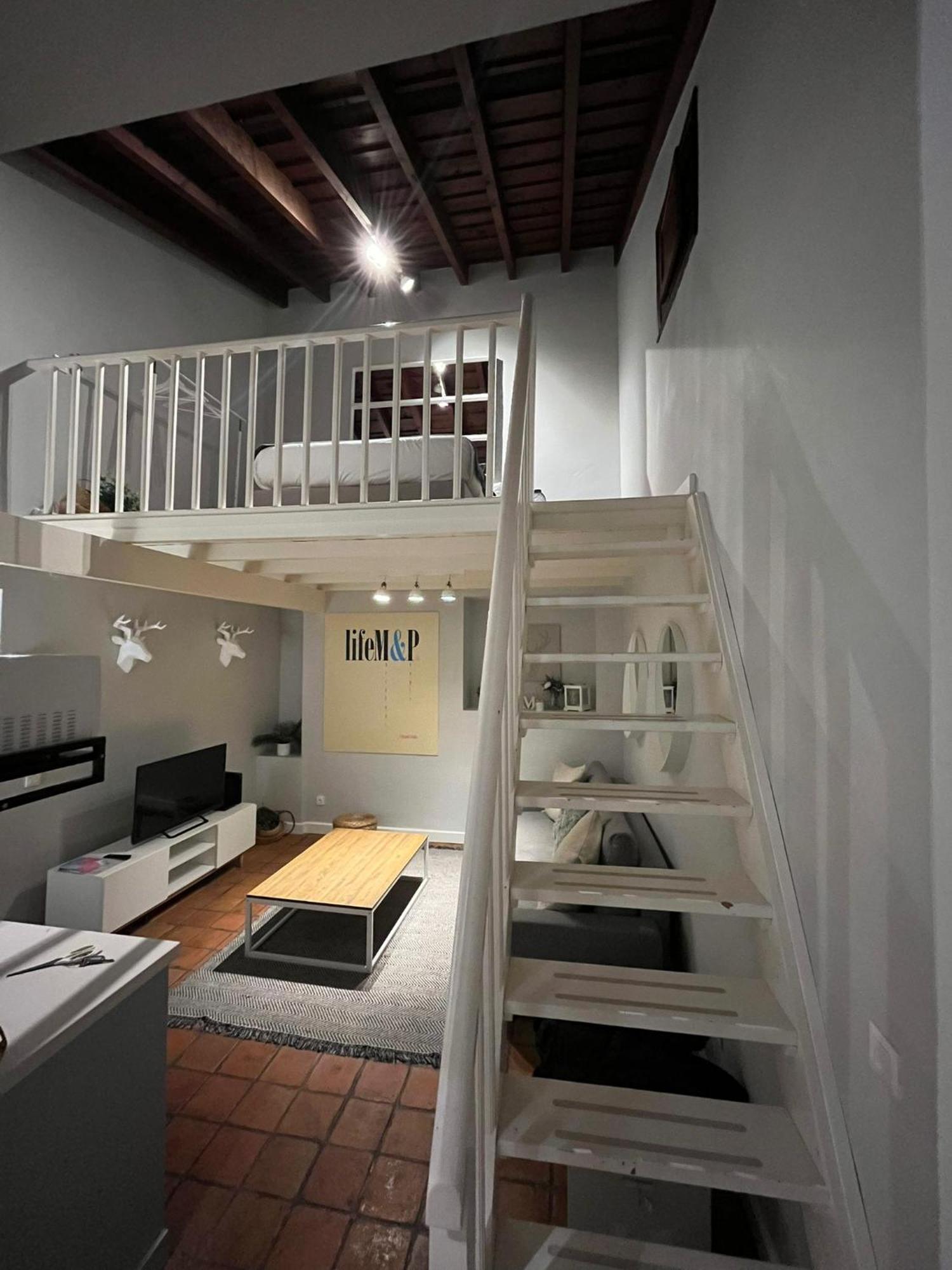 Life M&P Apartment Siviglia Esterno foto
